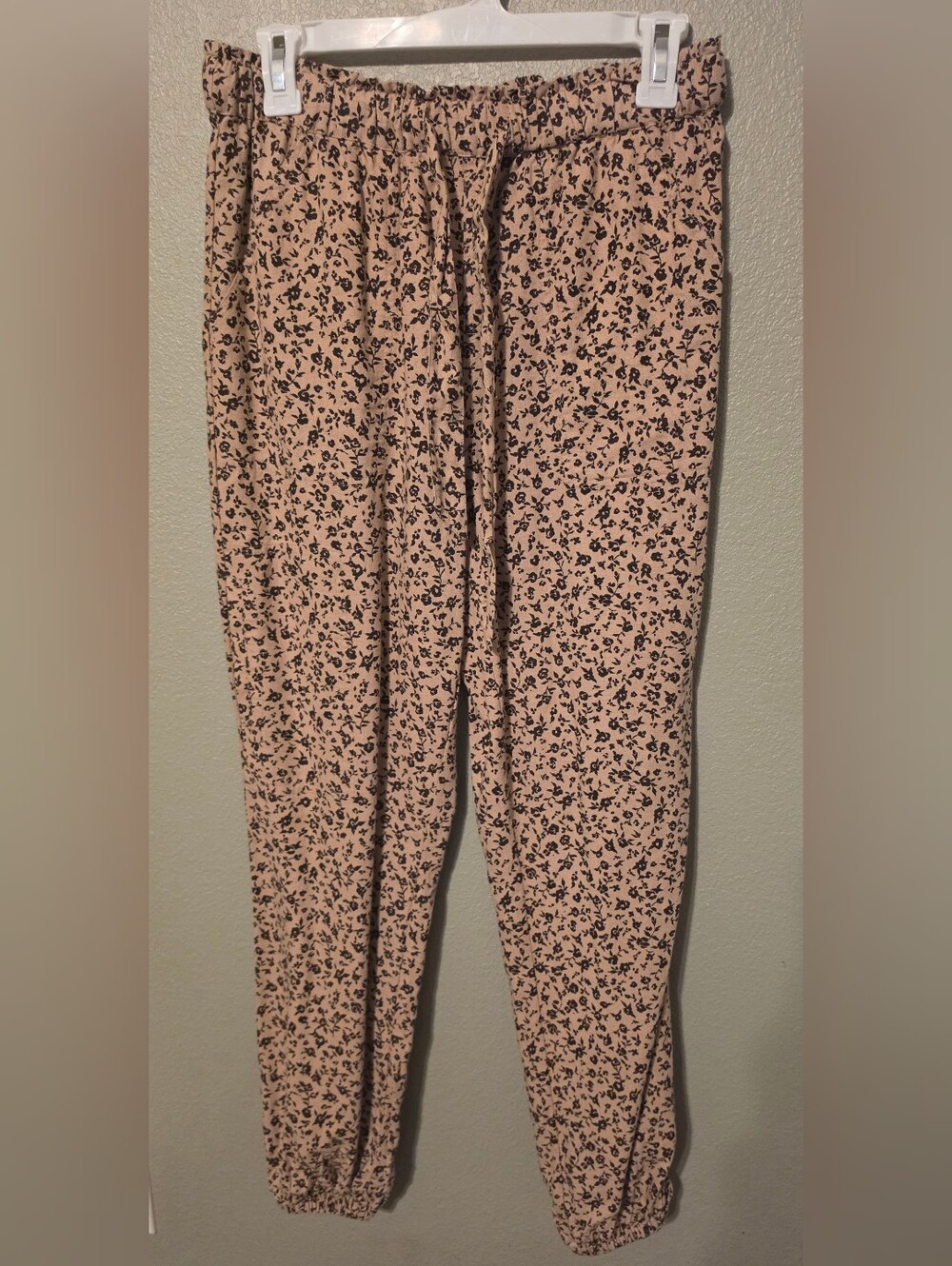 Daytrip Blush Pink Floral Drawstring Joggers